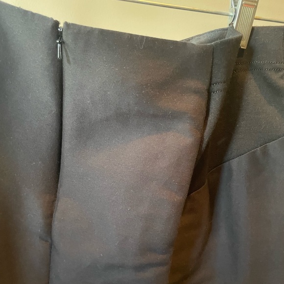 BCBG PENCIL SKIRT - Picture 2 of 3